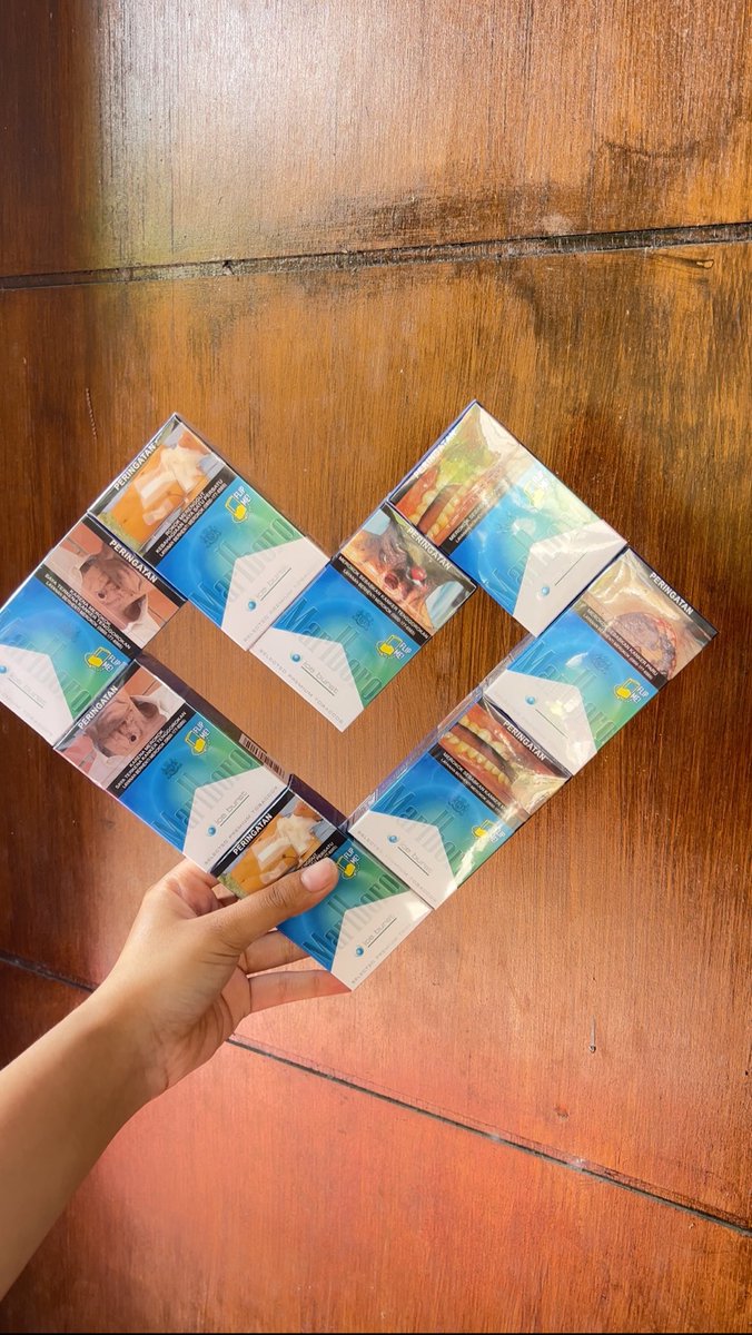 utaeeeeee's tweet image. kado buat ayankk