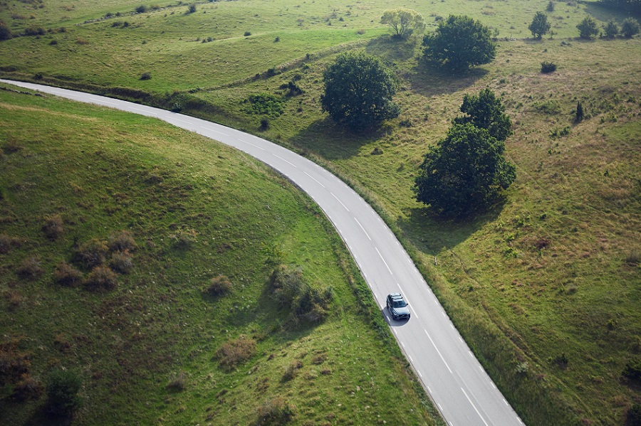 NOG SCHONERE LUCHT IN VOLVO'S

Allergieën, astma en luchtvervuiling hebben een negatieve invloed op miljoenen mensen over de hele wereld, zo blijkt uit info van de Wereldgezondheidsorganisatie en de World Allergy Organisation. Volvo neemt maatregelen: bit.ly/3Lng8pZ