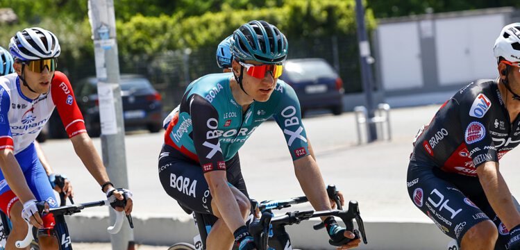 ciclo21's tweet image. Polémica con los frenos de disco y los radios del equipo BORA

El portavoz de Roval responde a las acusaciones de Wilco Kelderman

ciclo21.com/ciclobreves-in…