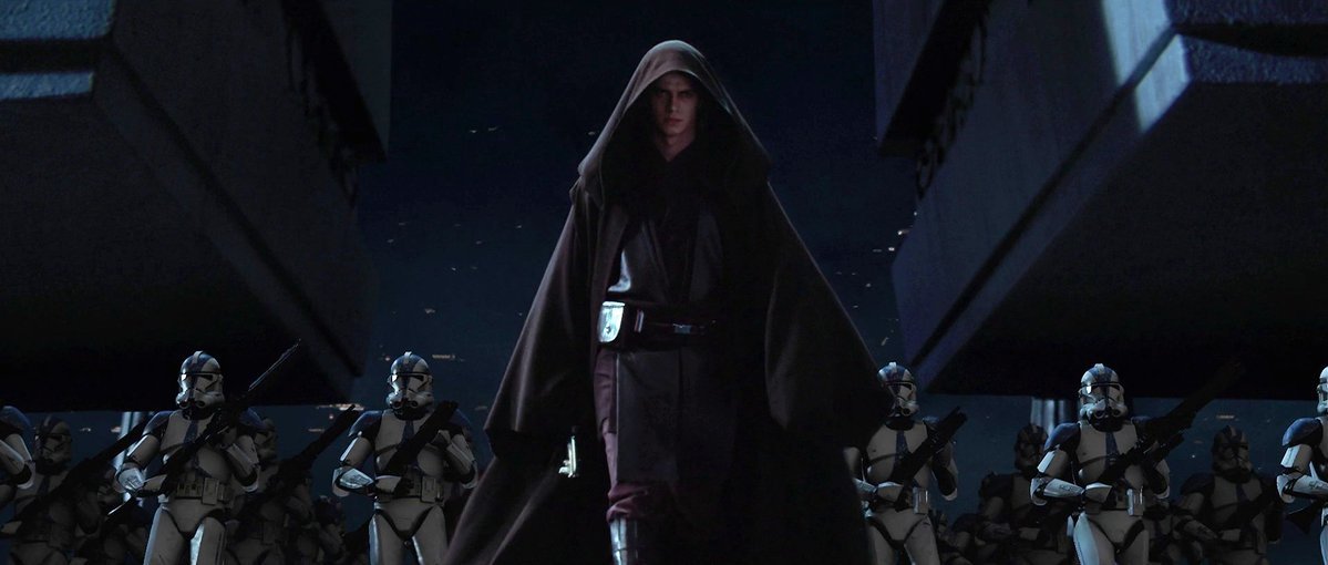 SWEchoes's tweet photo. Star Wars : Épisode III - La Revanche des Sith sortait il y a 17 ans dans les salles françaises !

Dans 9 jours, Ewan McGregor et Hayden Christensen reviendront dans leurs rôles emblématiques pour la série #ObiWanKenobi qui se déroule 10 ans après les évènements de l'épisode III. https://t.co/gPEJrN4nag