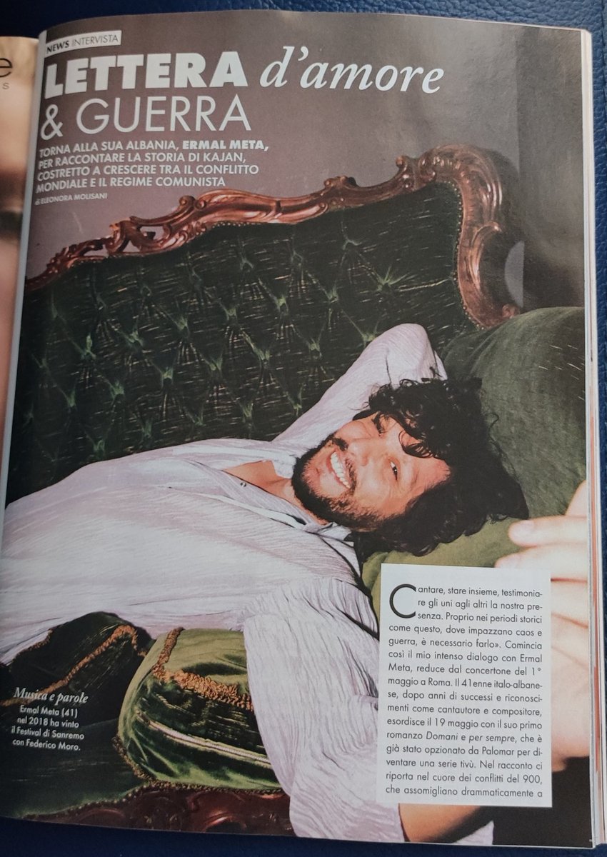 CLAUDIAMAN66's tweet photo. #TuStyle di qs settimana ci delizia ❣️ #ErmalMeta #DomaniEPerSempre 📖🧡 @MetaErmal @famedalupi @lanavediteseoed https://t.co/8yXDPuIvQy
