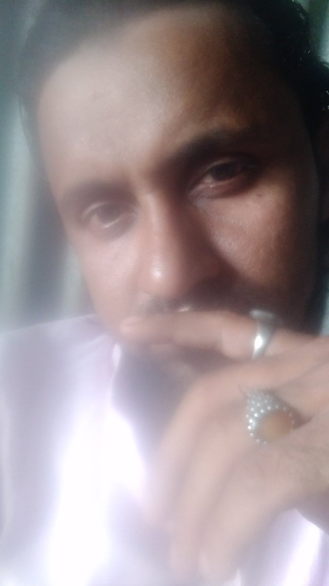 SJinturi's tweet photo. @Sofia4885 https://t.co/uSi80m3qTO.kiya,https://t.co/I1oDtM34Pi.milne.jana.hai.sorry.kuch,https://t.co/obnkmMQArO https://t.co/7iC0kl9aFQ