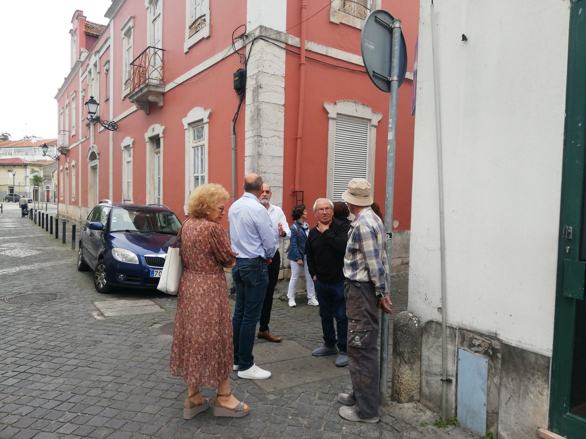 UrbSecurity's tweet photo. CPTED-Day 3
In the first part of the third day of training in the context of CPTED, a march with traders and residents of the historical centre of Leiria took place, in which the aspects of insecurity, noise and civil protection were highlighted.
#URBACT #urbsecurity https://t.co/P4805ELqKu