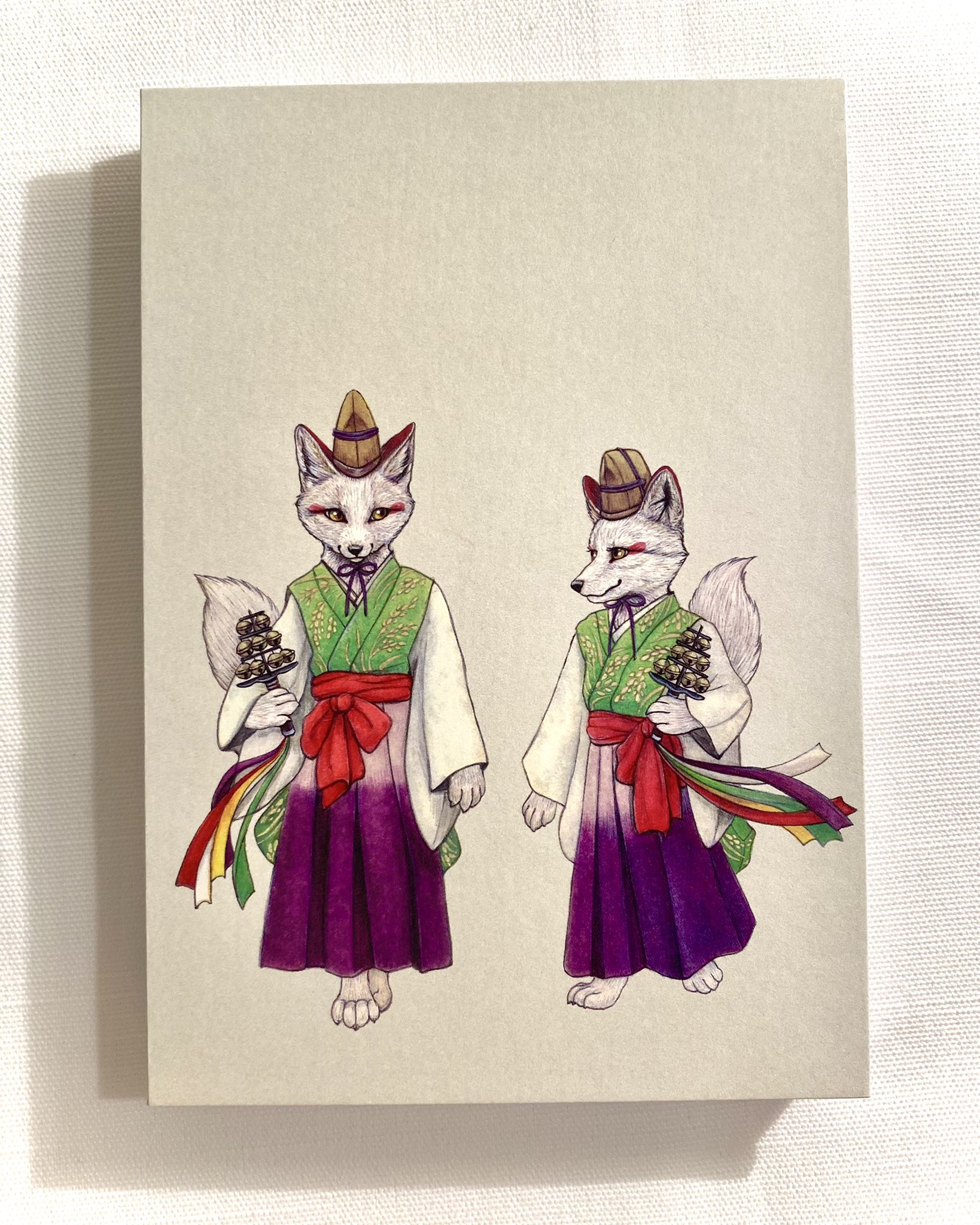 西川 果歩 お知らせ この度私が描いた絵を表紙に使って頂いた御朱印帳が出来ました 上野の花園稲荷神社様にて授与されております シンプルですが 品よく素敵な仕上がりです この御朱印帳にしか押されていない印もありますのでお近くに