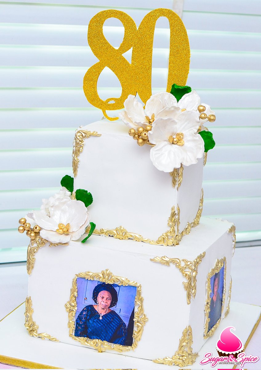 NSpice90's tweet photo. We joined grandma to celebrate Gods faithfulness.i totally enjoyed working on this piece.#cakesontwitter#bugachallenge#ibadanbaker https://t.co/Q7vtZckVp8