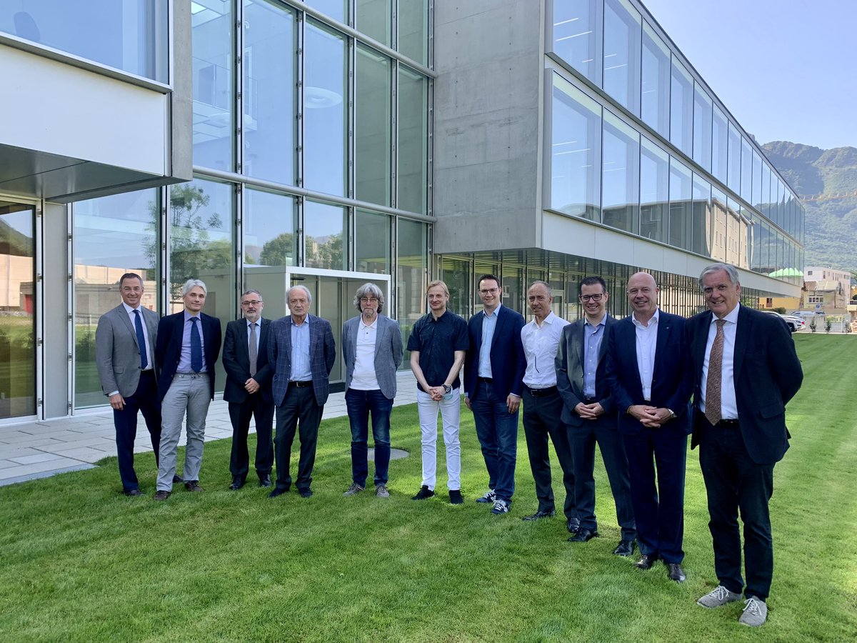 BellinzonaIrb's tweet photo. Science and Politics: a necessary dialogue. Today we hosted the meeting of the Ticino Deputation to the Federal Chambers (and later the Ticino Council of State). A good time of exchange. Thank you for the visit!
@ParlCH @IOR_Bellinzona #biosplus #bellinzona https://t.co/xgxppH00Rg
