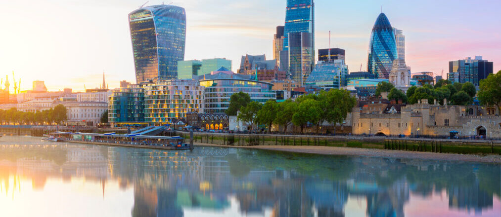 InformationAge's tweet photo. A guide to working in the #London #techscene

https://t.co/3Cvn8G3B9Q

@Jobbio 

#LondonTech #UKTechSector #TechHubs https://t.co/BNXw9IFQAb