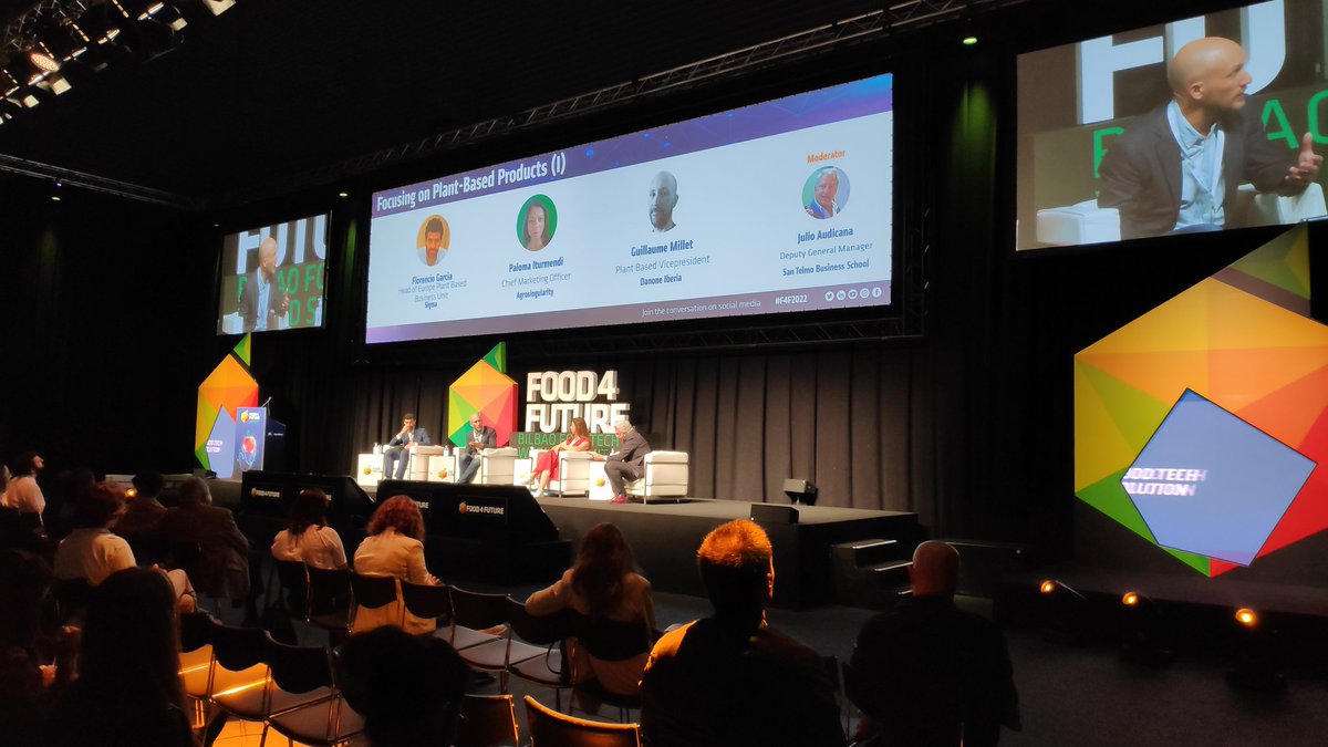 tecnoalimen's tweet photo. ¿El futuro de la alimentación pasa por los alimentos basados en plantas? A debate en #F4F2022 con expertos de primer nivel #plantbased #techfood https://t.co/Faovb0MbIq