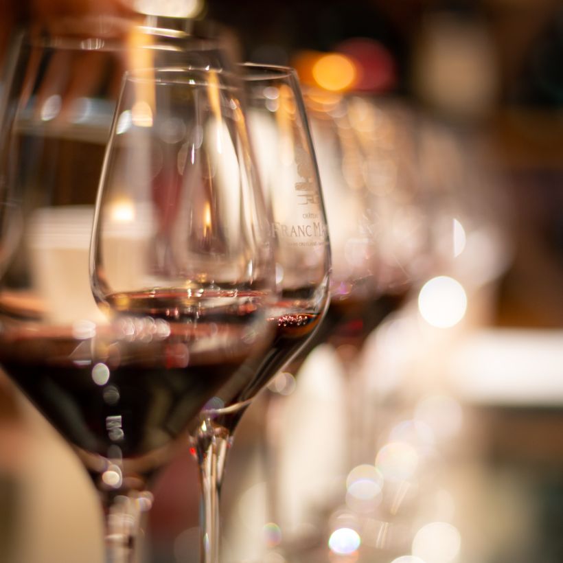 ThisIsGalway's tweet photo. If you're looking for something to do in #Galway this afternoon, this incredible natural wine tasting at @universalbargal sounds pretty tempting! 🍷😍

From 3pm, Vins De Copains will bring you 36 Real Wines from 3 importers, bites, music and craic! 👉 https://t.co/59LryEtRsg https://t.co/q4W2KWxe1v