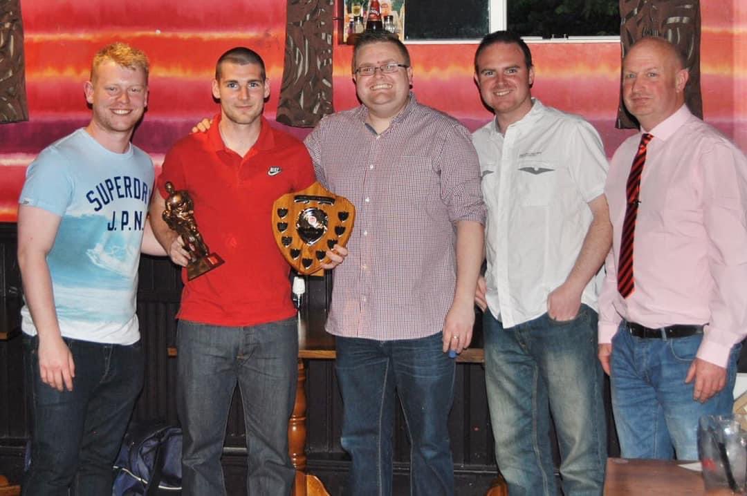 Boyatt Wood F.C. (@bwwfc) on Twitter photo ON THIS DAY: In 2015 <a href="/Craigus1991/">Craig Phillips</a> contribution to our Southampton Junior ‘A’ Trophy win saw him crowned our Player of the Year.
<a href="/Wozer07/">warren applegate</a>, @ChrisStewartSFC, Ross Chandler & @Stafford542 also picked up awards after a hugely successful season. ON THIS DAY: In 2015 <a href="/Craigus1991/">Craig Phillips</a> contribution to our Southampton Junior ‘A’ Trophy win saw him crowned our Player of the Year.
<a href="/Wozer07/">warren applegate</a>, @ChrisStewartSFC, Ross Chandler & @Stafford542 also picked up awards after a hugely successful season.
