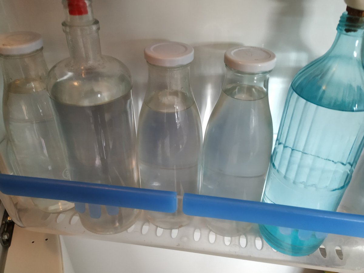 Bienvenidos

Bienvenidos a la nueva temporada de

"Si no la pongo yo en la nevera, en esta casa nadie bebe agua fría"