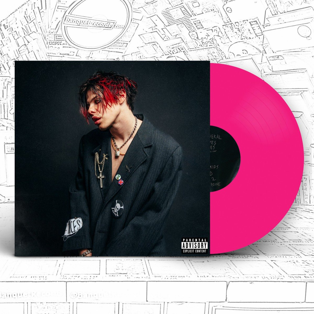 BanquetRecords's tweet photo. 🚨 NEW YUNGBLUD 🚨

indies colourway, with signed artcard, available to pre-order now https://t.co/cfZWYSgDAQ
live pic: @BobbyVMedia https://t.co/GI96TfWqBq