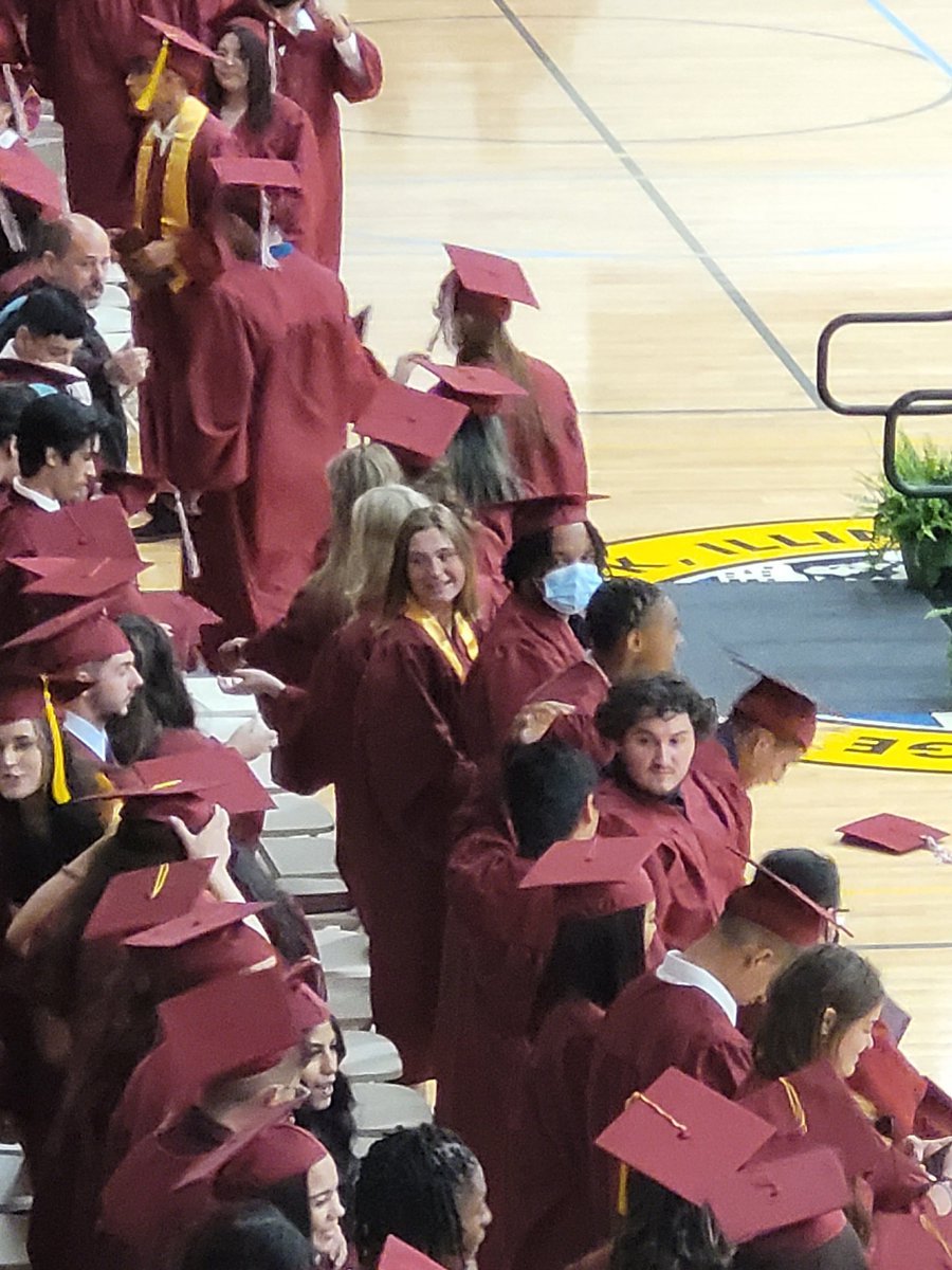 Martha Broniewicz tweet media