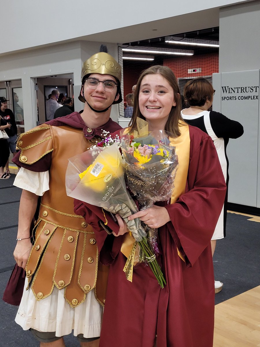 Martha Broniewicz tweet media