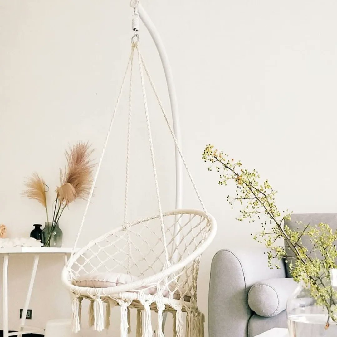 HomeDecorLo's tweet photo. Stylishly draped from the ceiling of your living room or a beam on your porch, hanging chairs are the perfect way to invite peace into a hectic day or add a bit of coziness to your backyard.

Here are the 8 Best Hanging Chairs &amp; Swings👉  https://t.co/LdzKbsoKzA

#HangingChair https://t.co/MUXk2YGpZb