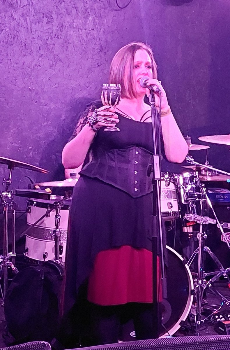 AlexGhostHuntUK's tweet photo. 💜♾️❤️ from the recent gig 😊 https://t.co/FCvR2kMT61