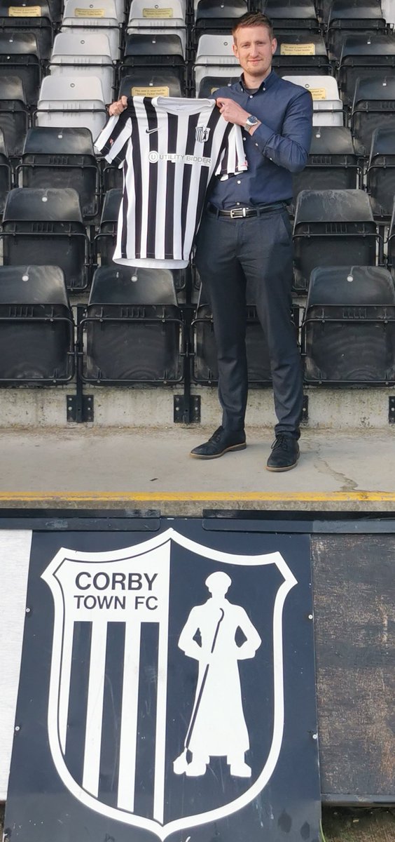 corbytownfc's tweet photo. Go on then, give new manager @leeatts90 a follow and a nice Steel Park welcome!

#WeAreCorby #MonTheSteelmen #NN17 #OurGaff https://t.co/TkuTmx6Y7w