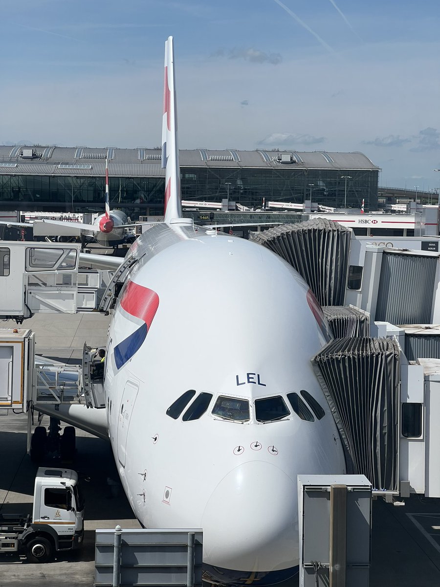 flybyday63's tweet photo. Back to #Miami on the #A380.
#BA209 Reg: G-XLEL
See you there..!๐๐ https://t.co/tUci9EIkfr