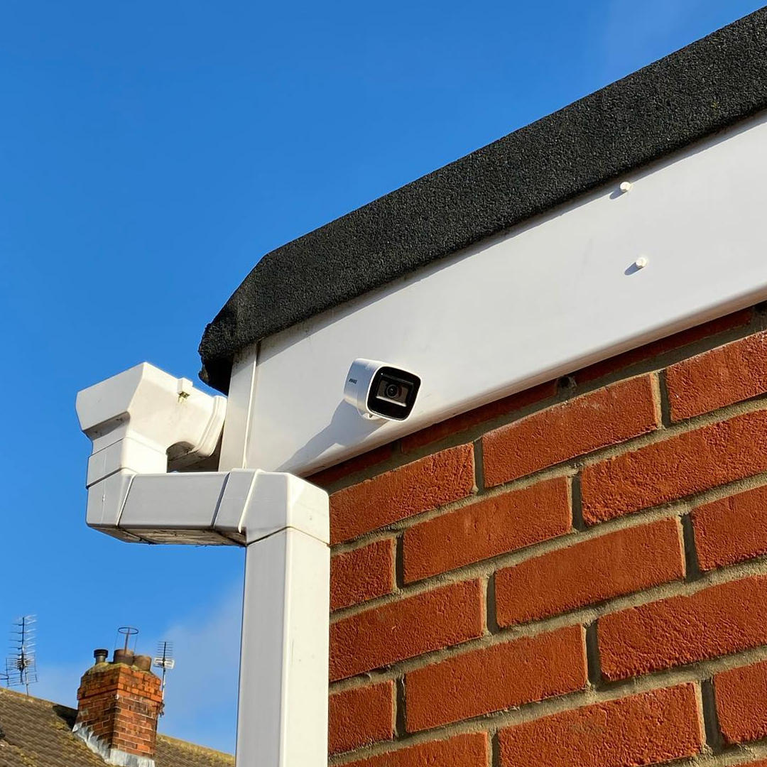 annkesecurity's tweet photo. Record in 4K. View without latency. #ANNKE #E800 #4K #outdoor #wired #securitysystem engineered with advanced 8MP imaging sensor and H.265+ coding takes your video surveillance to new heights.
Learn more: https://t.co/IX9joqxoao
📸: https://t.co/c4DdwNjK5h.cctv https://t.co/QOpLDhgqzm