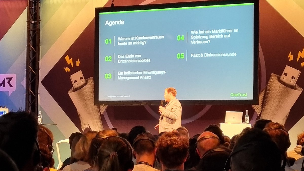 Masterclass: Datenstrategie 2022. Was sollten wir im Marketing beachten? <a href="/OneTrust/">OneTrust</a> #OMR22