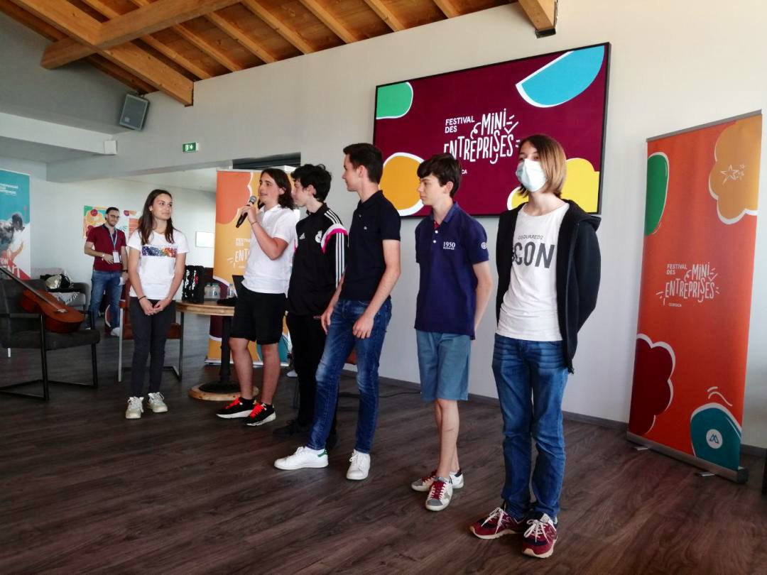 PatriciaPetreto's tweet photo. 🔸A Sporta Taravesa du Collège de Petreto
-Prix environnemental et sociétal
🔸Fighjula du Collège de Santa-Maria-Siché
-Prix coup de cœur Alumini
🔸Squadra d'avvena du LP Finosello Ajaccio
-Prix de la créativité
🔸Tagliattu Capelli du CFA Amparà
➡️ Prix de la Mini-entreprise 2022 https://t.co/p4I6CV8IoR