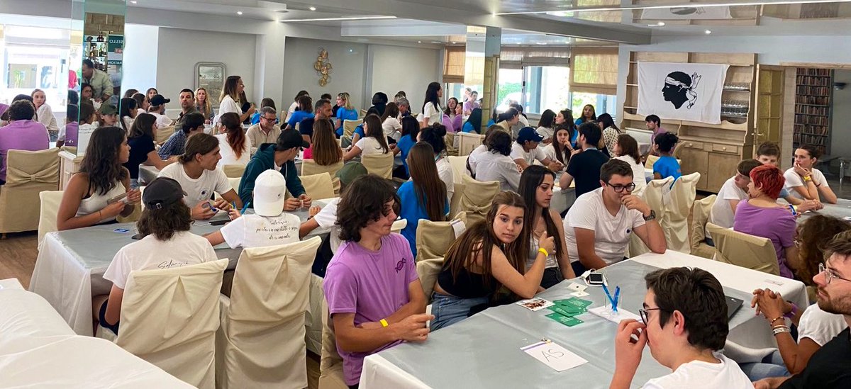 PatriciaPetreto's tweet photo. 📣Festival des #MiniEntreprises @CorsicaEpa L’occasion de fêter la fin de l'année et de remettre les prix à nos jeunes Mini-Entrepreneurs corses.
👏Bravo et félicitations aux 90 élèves qui ont œuvré à la réalisation de leurs si beaux projets.
Un grand merci à toutes et tous. https://t.co/OxJGQqCkcE