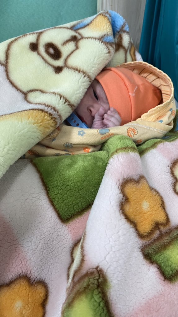 doctorumairrana's tweet photo. Welcome to the world buddy🐣🐣
#GynaeObs https://t.co/8OIuSuTOma