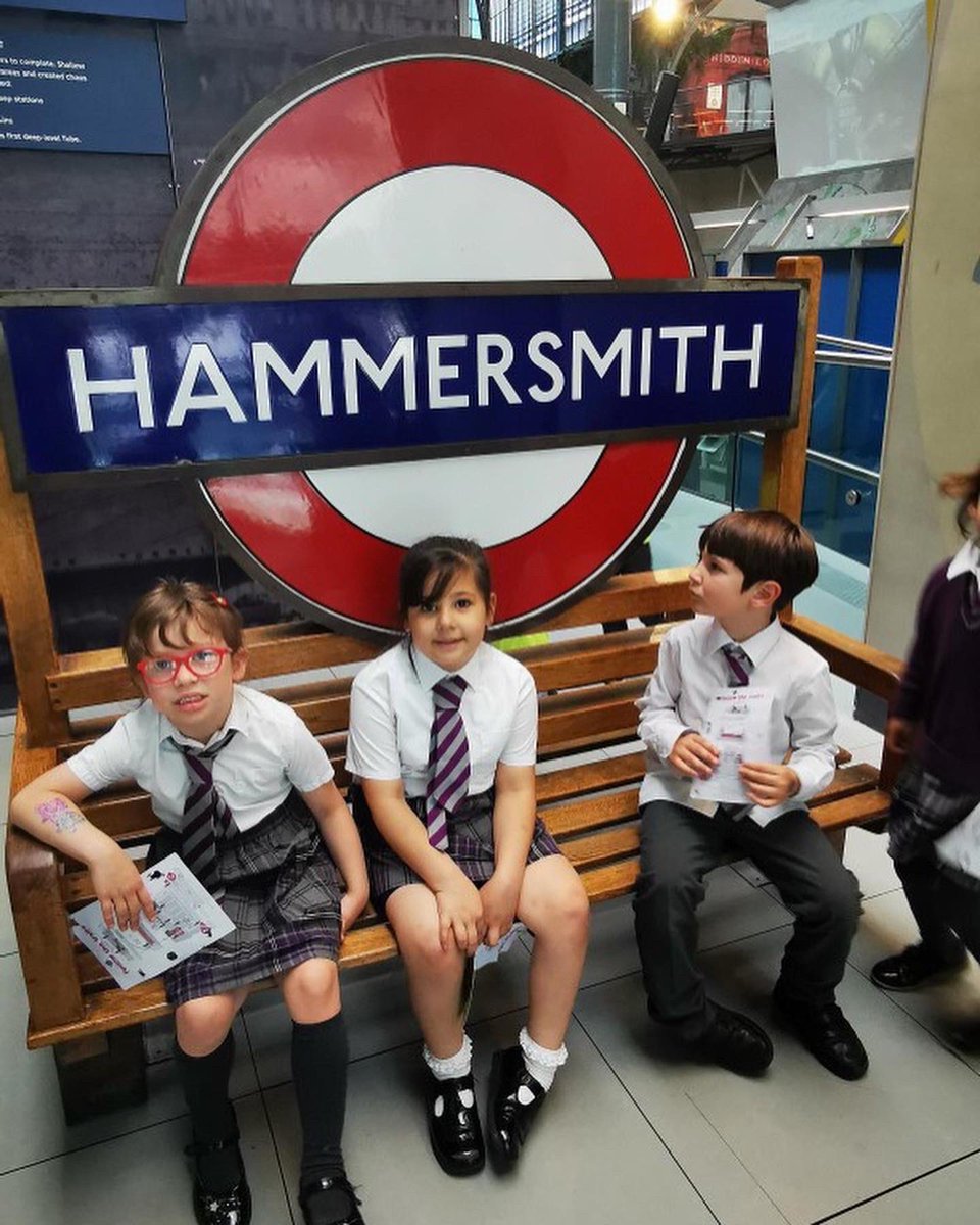 HPA_Philip_Lane's tweet image. #HPAPLYear1 had a fantastic time @ltmuseum this week. They learnt all about red buses that were painted and used in WW1. They also saw the steam trains that were first used in the underground. They had great fun collecting their stamps and asking lots of historical questions! 🚂