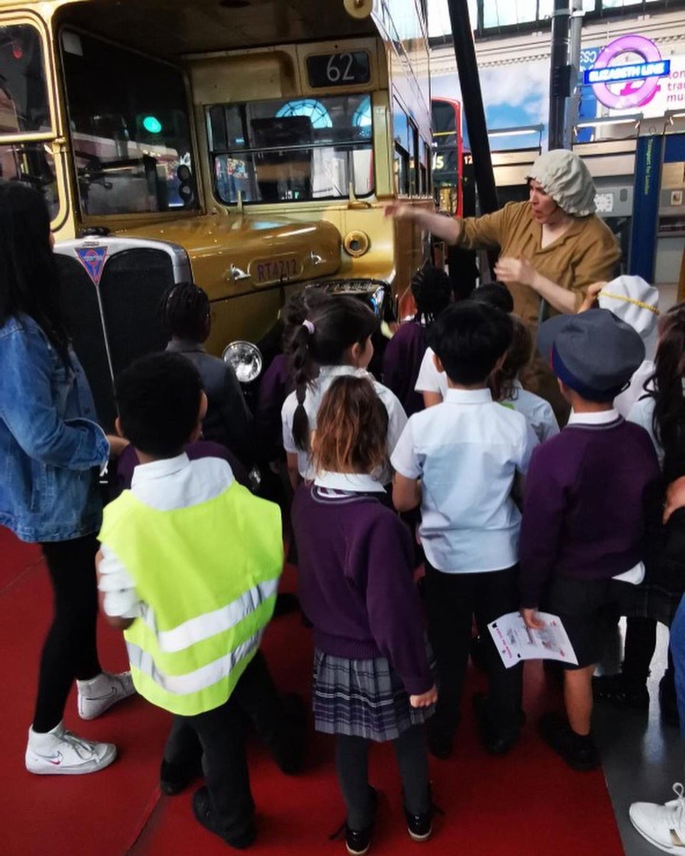 HPA_Philip_Lane's tweet image. #HPAPLYear1 had a fantastic time @ltmuseum this week. They learnt all about red buses that were painted and used in WW1. They also saw the steam trains that were first used in the underground. They had great fun collecting their stamps and asking lots of historical questions! 🚂