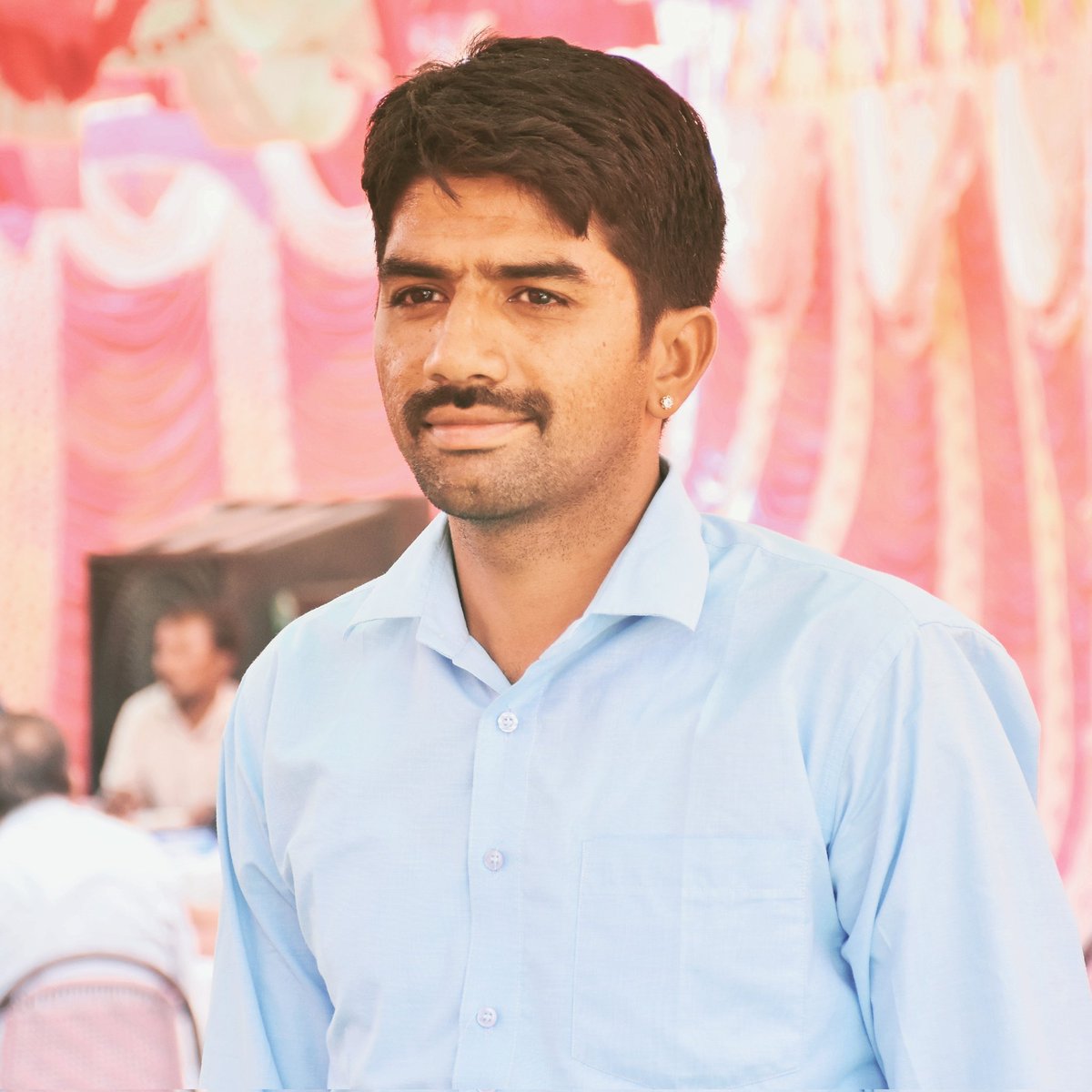 Harishkp240's tweet photo. #NewProfilePic https://t.co/qG7Hc8ORqo