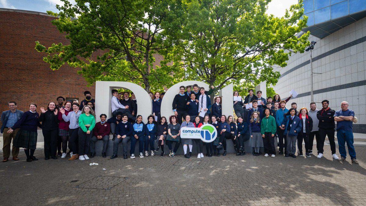dcucomputing's tweet image. Congratulations to all the Transition Year students who completed week 1 of #ComputeTY last week🎓 Thanks to Fidelity and JP Morgan for supporting this coding camp 💻
#DCUComputing #WeAreDCU