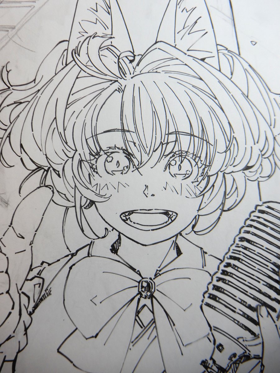 こっちも背景考え中。
#線画 #狐娘 #色紙 