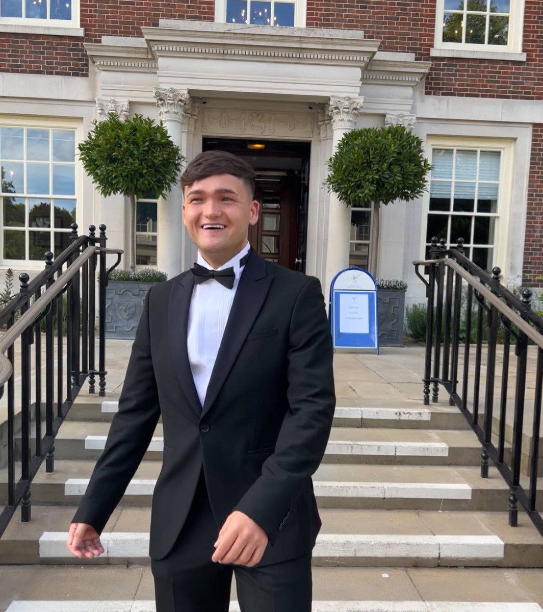 BerrytotheBar's tweet photo. A great evening spent @TheInnerTemple Dinner to the Universities on Monday! https://t.co/5HcGjao36F