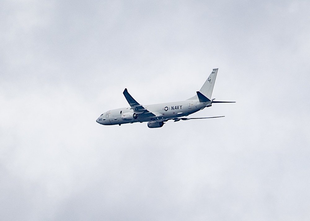 scan_sky's tweet photo. US Navy 🇺🇸 - Boeing P-8A Poseidon - Tactical Hex #AE67D8

Currently In A Racetrack Over Romania 🇷🇴 South Of Brăila.

Holding At A Steady FL150.

📸:Petty Officer 2nd Class Cameron Stoner https://t.co/5ClVTIar5g