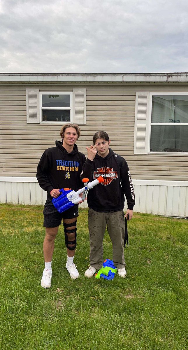 Bros 5
Pigs 3
Being good at COD does not translate to being good at Water Wars. #anothaone