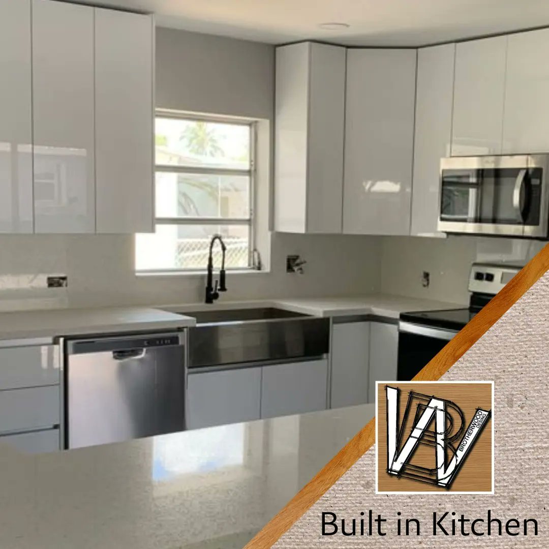 BrotherwoodC's tweet photo. Built-in kitchens that make the most of all the available space, made with quality materials resistant to heat and humidity, that will last for many years  
Brotherwoodcarpentry@gmail.com 786-296-3911
#kitchen  #builtinkitchen #interiordesign #madera #decodeinteriores #cabinet https://t.co/M87dktbUfG