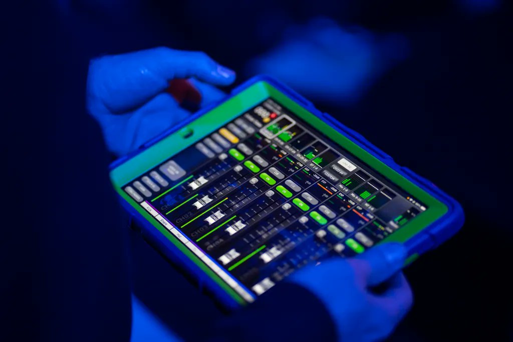 Spotlight Sound tweet media