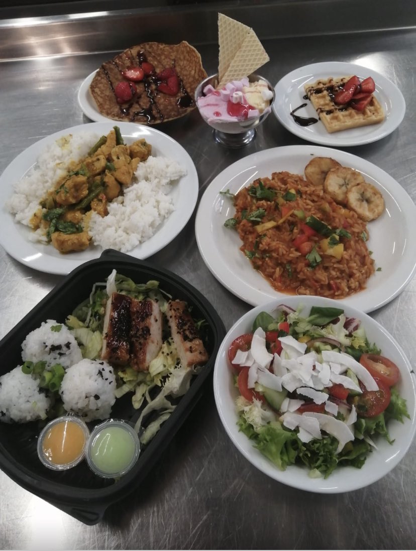 sullivan_upper's tweet photo. We are celebrating cultural diversity today. This was marked with a special assembly and a diverse menu created by the Silver Robin. 😀 Thank you to all involved in the planning and delivery. 🙏 https://t.co/L8ckai5IHU