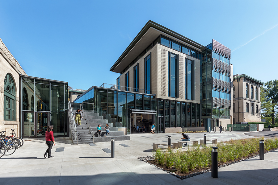 CarnegieMellon's tweet photo. The @ANSYS Hall design and construction team has won an Excellence in Architecture Award from the Society for College and University Planning (@Plan4HigherEd). #TartanProud https://t.co/pKZzDcBU0u