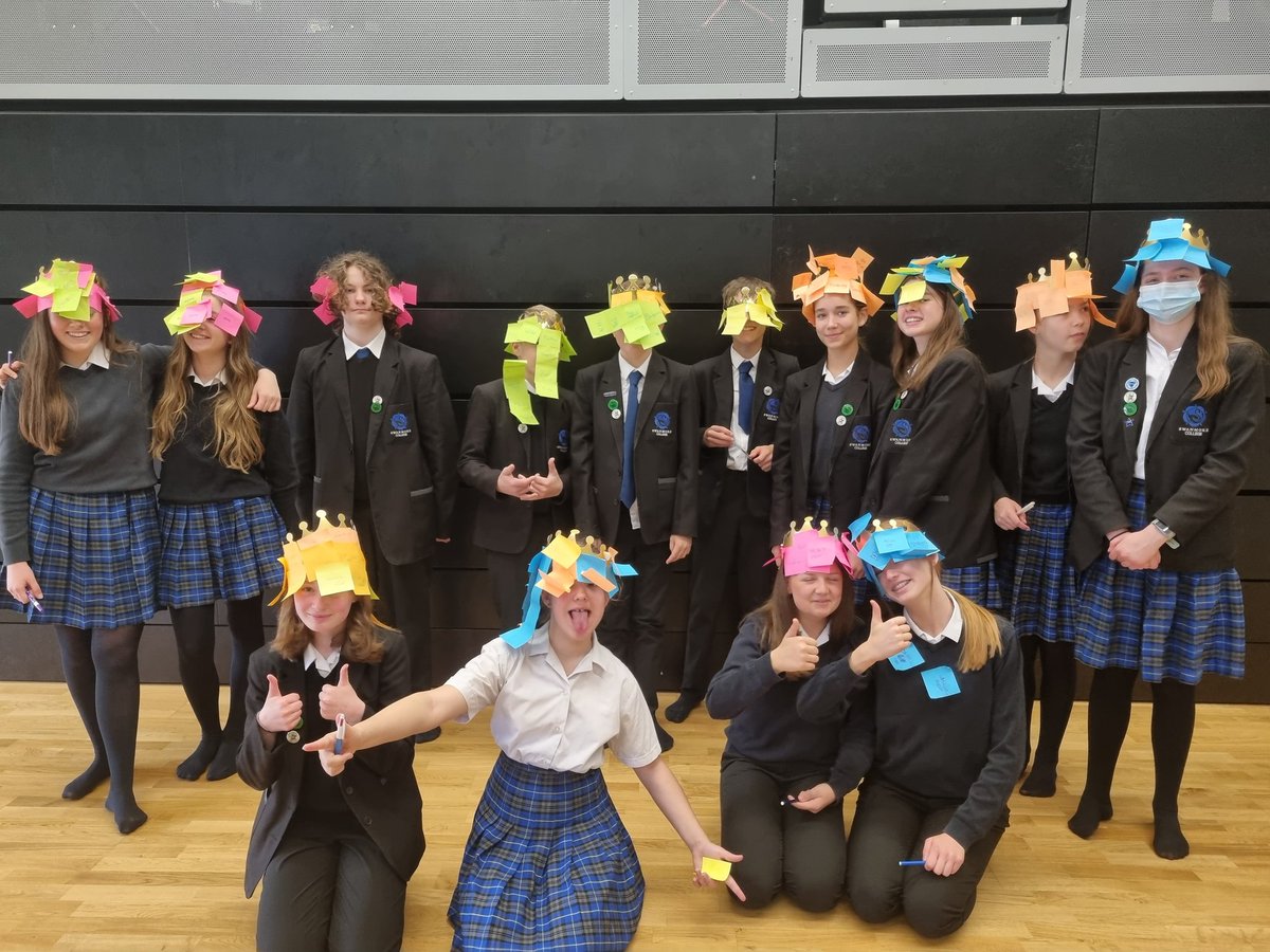 FluidMotionTC's tweet photo. Positivity Crowns 👑 Lightbulb 💡 moments &amp; asking the big question, what is mental health 🧠? Just some of the activities the Yr 8s @SwanmoreCollege took part in this morning as part of The Recovery Project 2022! 

What has been your lightbulb moment today? 
#wellbeingwednesday https://t.co/cHlZgnQilV