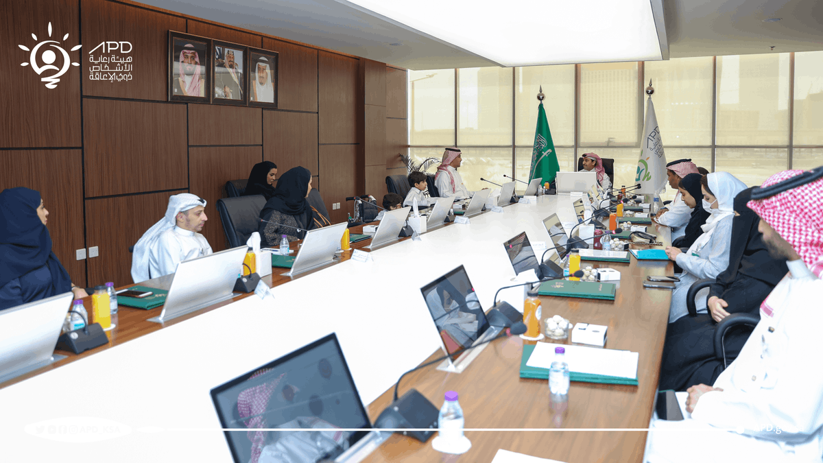 APD_ksa's tweet photo. استضافت #هيئة_رعاية_الأشخاص_ذوي_الإعاقة اللجنة الاستشارية للطفولة التابعة لمجلس شؤون الأسرة لمناقشة وإبداء الرأي حيال قضايا الطفولة الاستراتيجية والحلول الممكنة التي تمس الأطفال ذوي الإعاقة https://t.co/0LWqHNXrXj