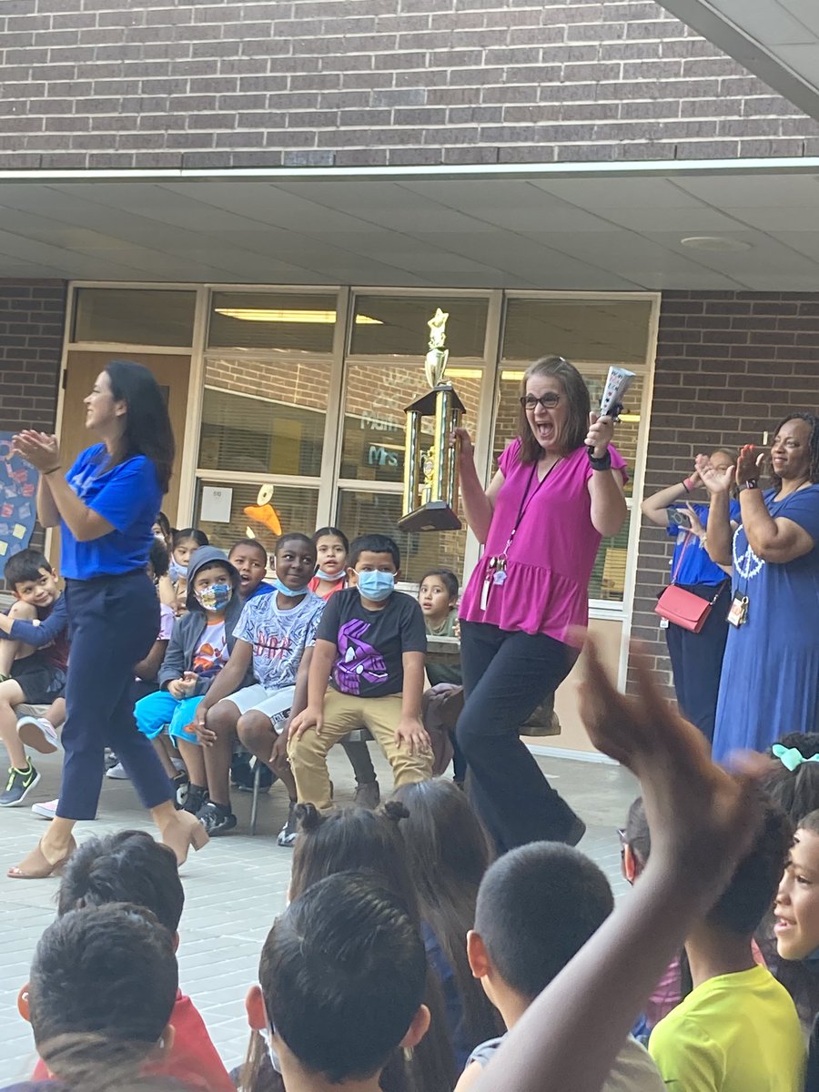 So proud of @WilsonES_AISD and our victory with our ST Math Madness contest! We loved having a surprise visit from <a href="/STMath/">ST Math Educator? Follow us on MINDEduOrg!</a> and Jiji!!!