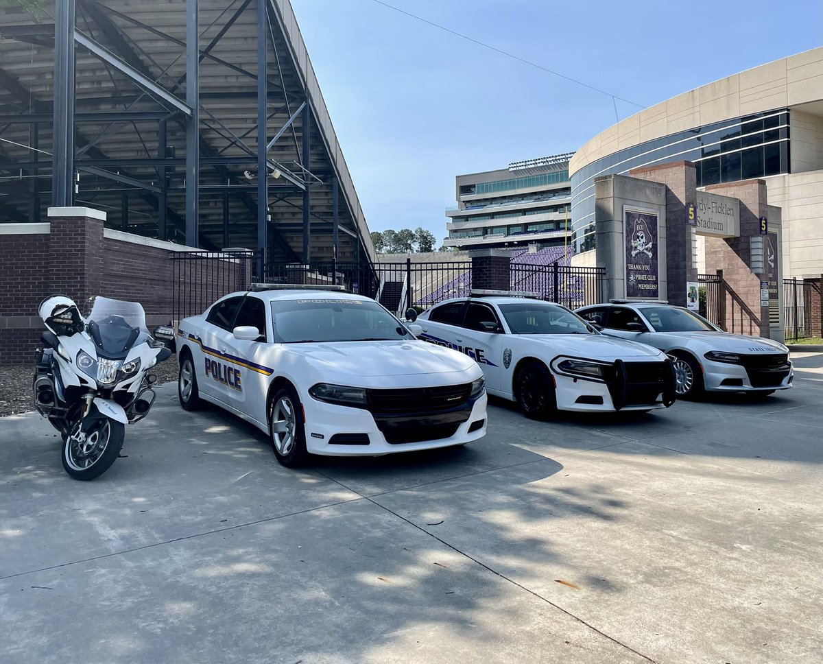 ECUPolice's tweet photo. DWI Training Seminar today at @EastCarolina campus with @ECUPolice @GreenvillePD @WintervillePD @AydenPolice @Vidant_Health Police &amp; @NCSHP @NC_GHSP  participating agencies. Keeping our roads safe is everyone’s job! https://t.co/MDD1aYCliG