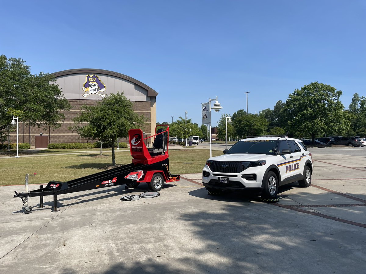ECUPolice's tweet photo. DWI Training Seminar today at @EastCarolina campus with @ECUPolice @GreenvillePD @WintervillePD @AydenPolice @Vidant_Health Police &amp; @NCSHP @NC_GHSP  participating agencies. Keeping our roads safe is everyone’s job! https://t.co/MDD1aYCliG