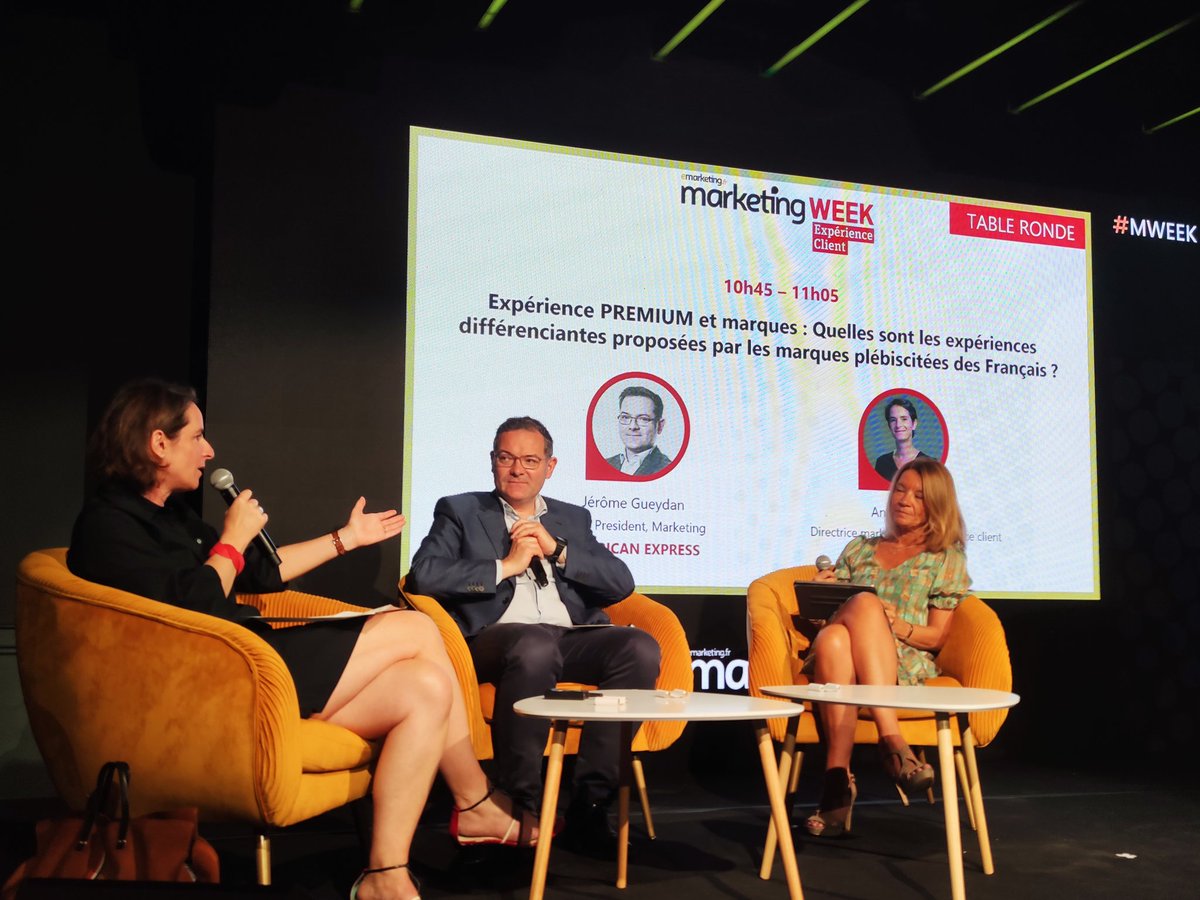 parnasse's tweet image. "Comment embarquer ses clients dans une expérience premium ?" @anais_rivron, Directrice Marketing et Expérience Client, intervenait mardi 17 mai à la #Mweek  de @Emarketing_fr.
Animé par @CarolePoillerat, avec Jérôme Gueydan, Vice-Président Marketing d'@AmericanExpress.