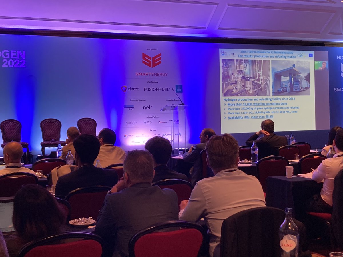_SolarEnergy's tweet photo. Zooming in for his presentation: Deploying H2 Valleys: South Tyrol,  we have Thomas Klauser, Administration, Communication, Technology @H2_SouthTyrol 

#GreenH2Summit #greenhydrogen #hydrogen #renewableenergy #renewables #collaboration https://t.co/uH3YLBVskR