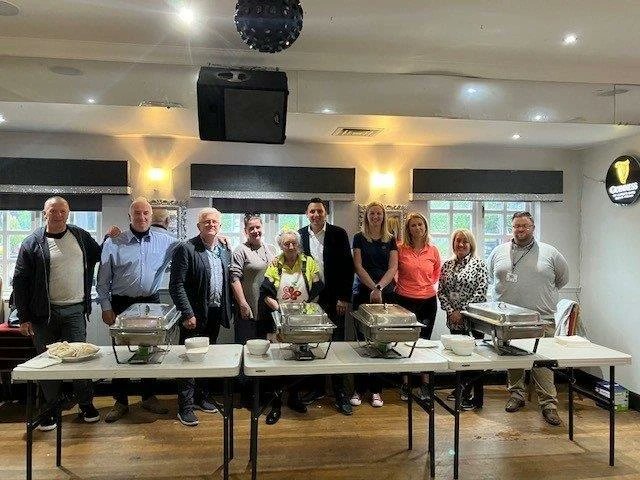 CommunityofHel2's tweet image. Community of Helping Hands had a visitor to the Pasta and Natter Night. Our local Councillor Kevin Lalley arranged for Labour Leader @AnasSarwar to come along to see the good work that is being done by our volunteers