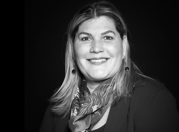 serac_group's tweet photo. Rose Graffin, nueva presidenta del consejo y dirección general de Serac Holding
La junta directiva de Serac anunció el nombramiento de Rose Graffin como presidenta de la Junta Directiva y Directora General de Serac Holding.
https://t.co/EIsAMilC4O https://t.co/EGoh1NaOCl