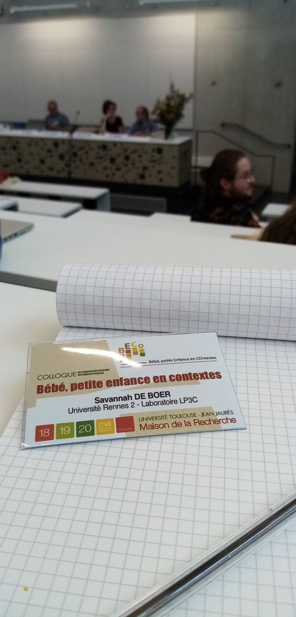 SavannahBoer's tweet photo. #Colloque ''Bébé, petite enfance en contextes'' @UTJeanJaures
Mon intervention portera sur la perception de la vulnérabilité des familles suivies pour négligence par la DPJ et les OCF selon les intervenants communautaires au Québec.
@MitacsCanada
 #qualitativeresearch #phdlife https://t.co/D8gELMI8BS