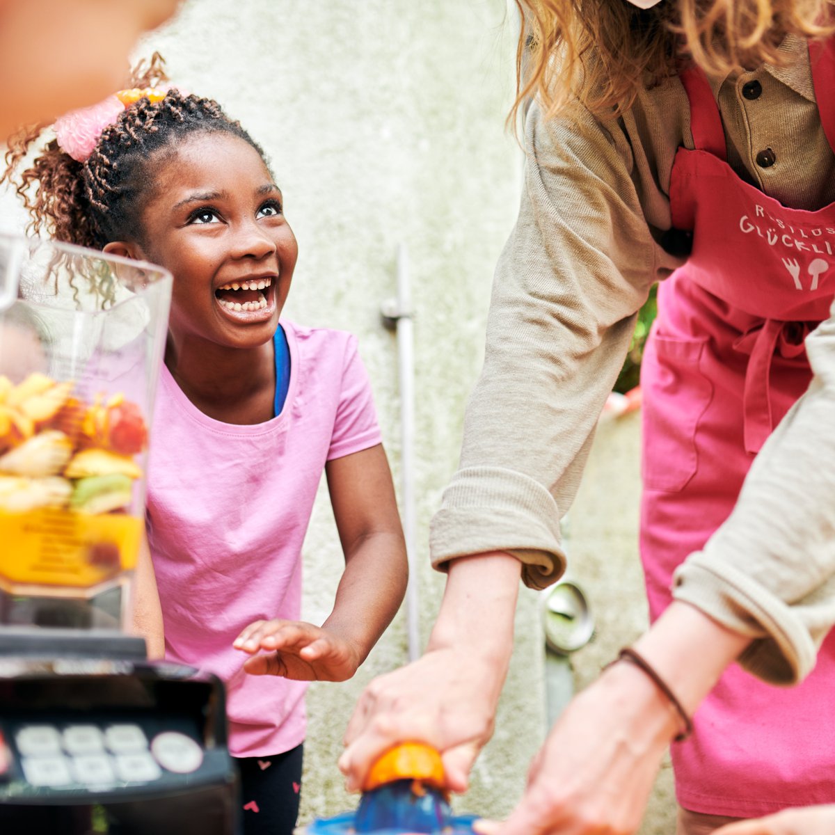 Jippieh! Unser #Kitaprojekt „Bis auf den letzten Krümel“ hat den <a href="/edicitnet/">EdiCitNet: The Edible Cities Network</a> #Award in der Kategorie #Innovation gewonnen, weil es #Nachhaltigkeit auf sozialer, ökologischer &amp; wirtschaftlicher Ebene anstrebt. Mehr Infos zum Projekt: restlos-gluecklich.berlin/kitaprojekt <a href="/HumboldtUni/">Humboldt-Universität zu Berlin</a>